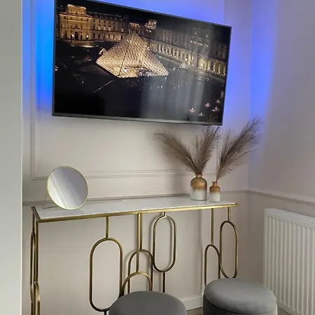 Old Town Apartment: New 2021 Build Apartment *