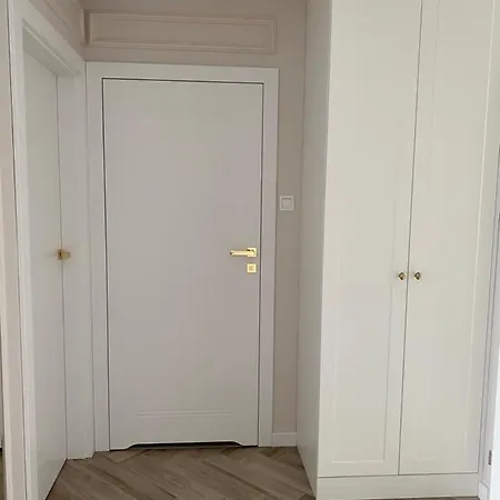 Lägenhet Przy Sercu Starowki Calkowicie Nowy 2021, Beautiful In The Old Town Bulit 2021