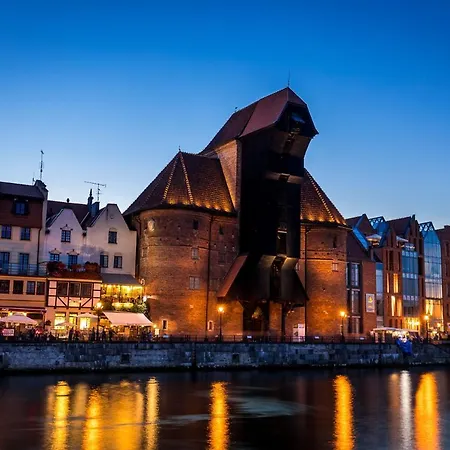 Old Town Apartment: New 2021 Build Apartment Gdansk