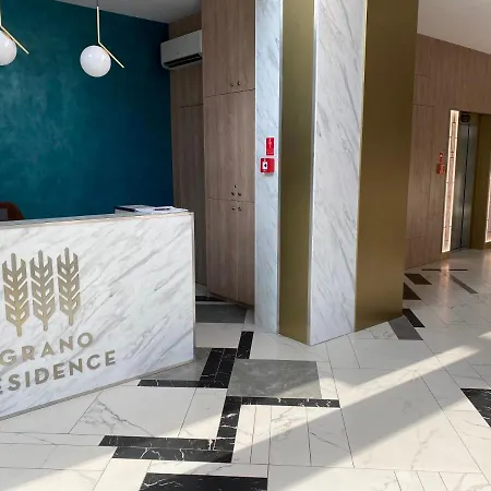 Old Town Apartment: New 2021 Build *