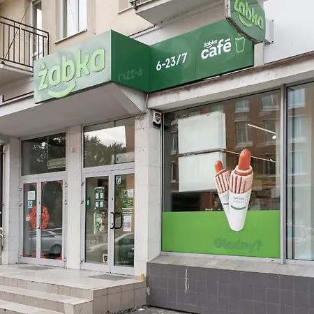 Old Town Apartment: New 2021 Build