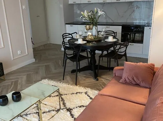 公寓 Przy Sercu Starowki Calkowicie Nowy 2021, Beautiful In The Old Town Bulit 2021