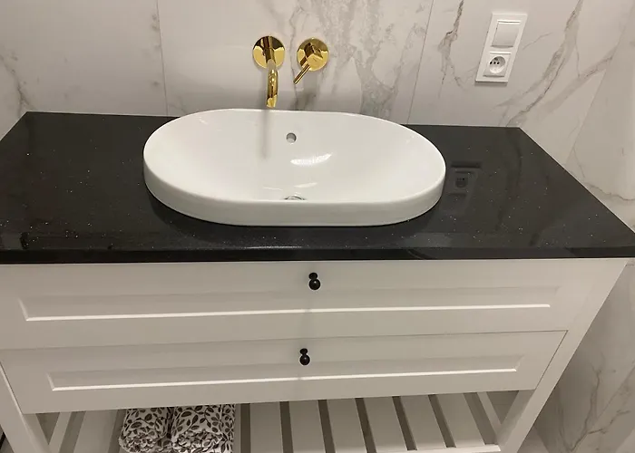 شقة Przy Sercu Starowki Calkowicie Nowy 2021, Beautiful In The Old Town Bulit 2021 *