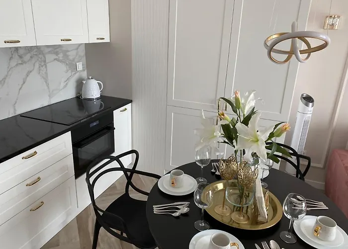 Przy Sercu Starowki Calkowicie Nowy 2021, Beautiful In The Old Town Bulit 2021