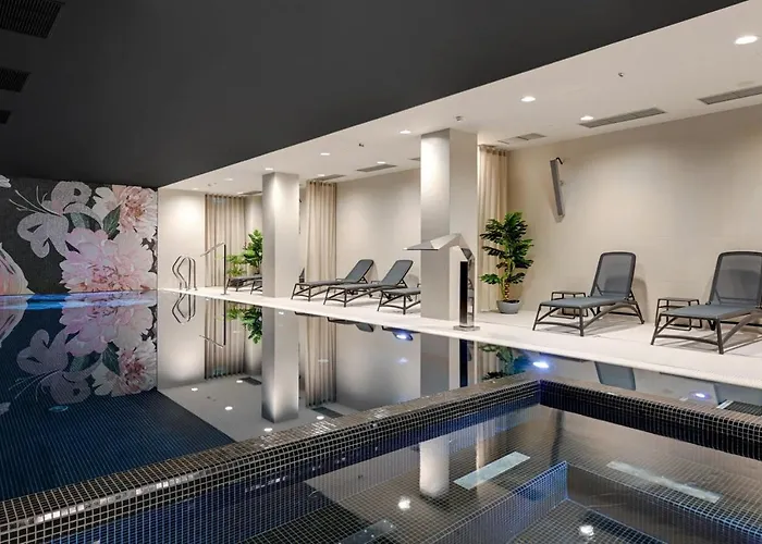 Przy Sercu Starowki Calkowicie Nowy 2021, Beautiful In The Old Town Bulit 2021 *