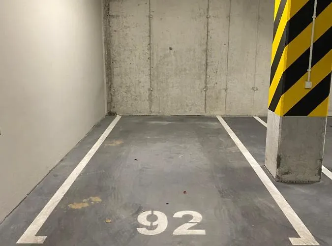 Przy Sercu Starowki Calkowicie Nowy 2021, Beautiful In The Old Town Bulit 2021 شقة