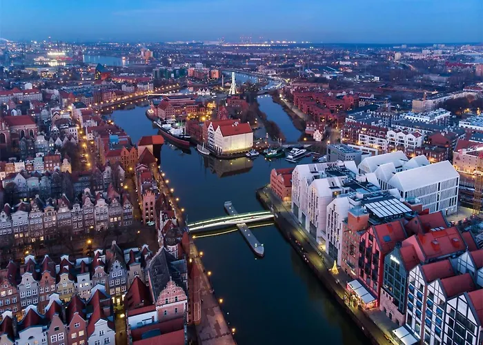 Przy Sercu Starowki Calkowicie Nowy 2021, Beautiful In The Old Town Bulit 2021 شقة غدانسك