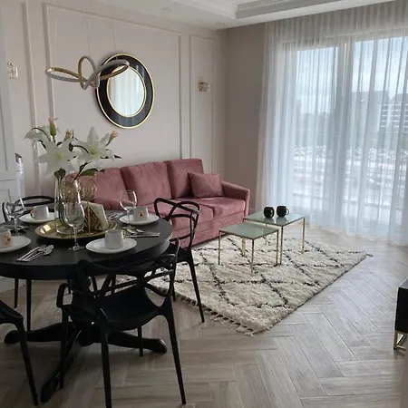 Апартаменты Przy Sercu Starowki Calkowicie Nowy 2021, Beautiful In The Old Town Bulit 2021 Гданьск